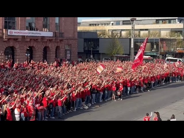 Apoyo BRUTAL de la afición del Mainz | 1. FSV Mainz 05 vs FC Estrasburgo | 2026