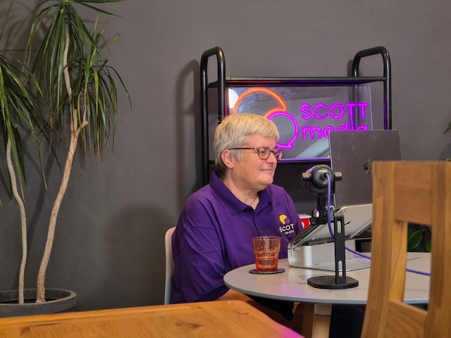 Reel PR - Dr Deborah Cohen talks medicine, marketing and misinformation