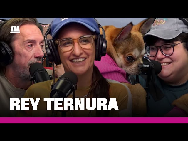 DOG PARADE | WHAT A SMELL with Charo LÓPEZ, Noelia CUSTODIO and Mili GOGGIA