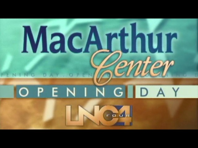 MacArthur Center Opening Day (1999 live report)