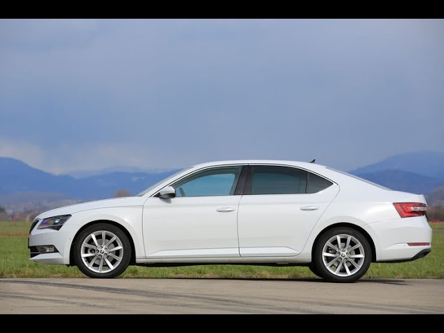 Skoda Superb - 360° Video | auto motor und sport
