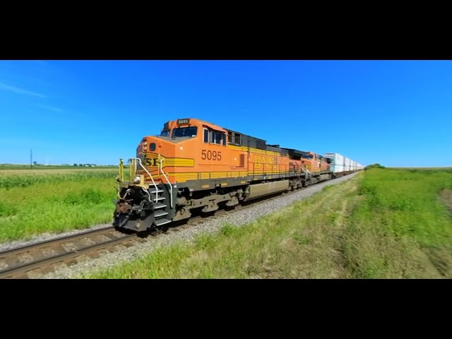 BNSF 5095 West, a GE C44-9W in 360 Degrees on 8-20-2020