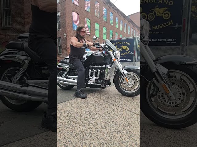 BIG DOG 2300CC TRIUMPH ROCKET III September 12, 2023