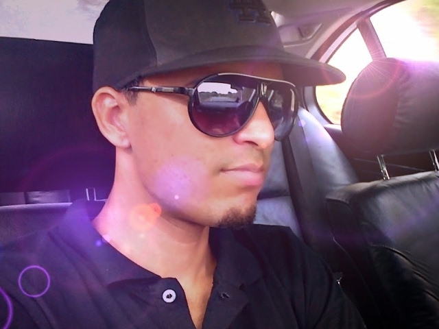 Live streaming of Zahir Gijsbertha