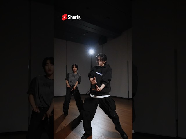 Breaking News! #ChkChkBoom challenge is here👉 brought to you by YouTube Shorts #StrayKids #스트레이키즈