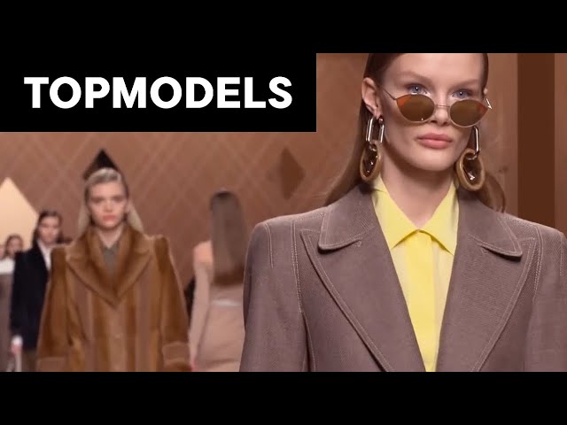 HISTORIA DE LAS MODELOS 👗👓👜 | Completo