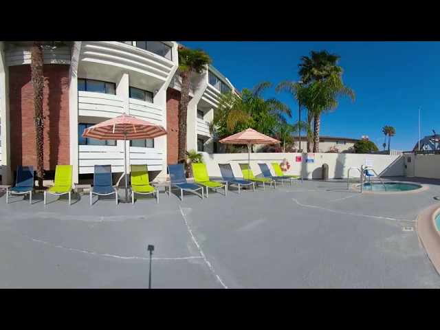 A 360 View of the Amanzi Hotel