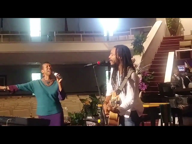 "Accept it All" - Rickie Byars Beckwith & John Stringer live at Hillside International
