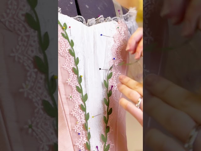 Making a tutu in 20 seconds 🎀 #balletcostume #balletvariation #couture #costume #ballet #sewing