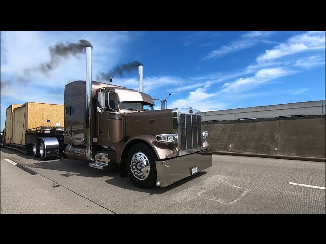 600hp stretched out peterbilt 379, 18 speed shifting and LOUD JAKES