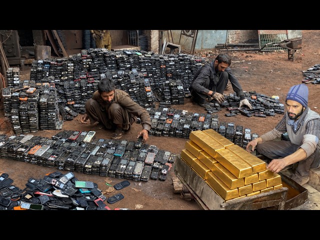 How Pure Gold Is Recovered from Scrap Mobile Phones | Amazing E-Waste Recycling Process