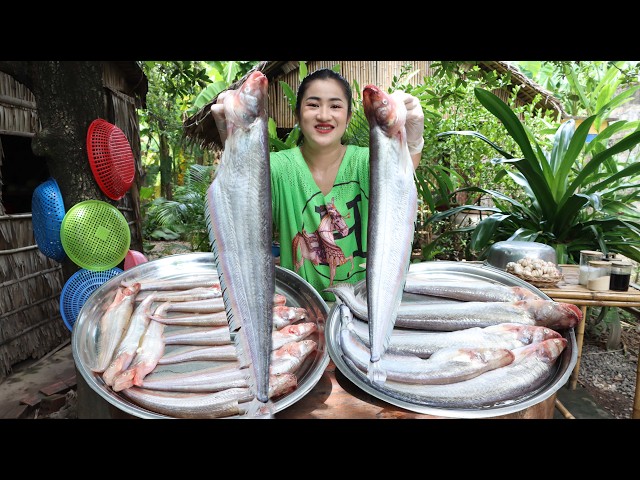 Cooking with Sreypov: Fry fish with baked bean | Brasied fish cooking