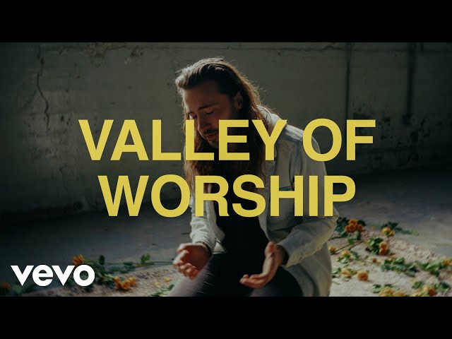 Seph Schlueter - Valley Of Worship (Music Video)