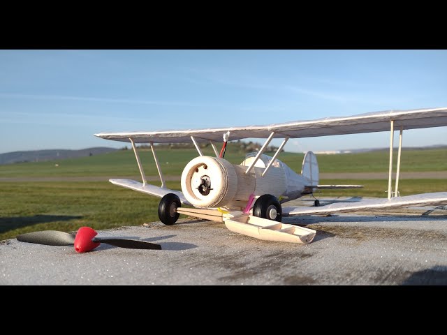 Gloster Gladiator - Balsa Scratchbuild RC conversion review and maiden flight