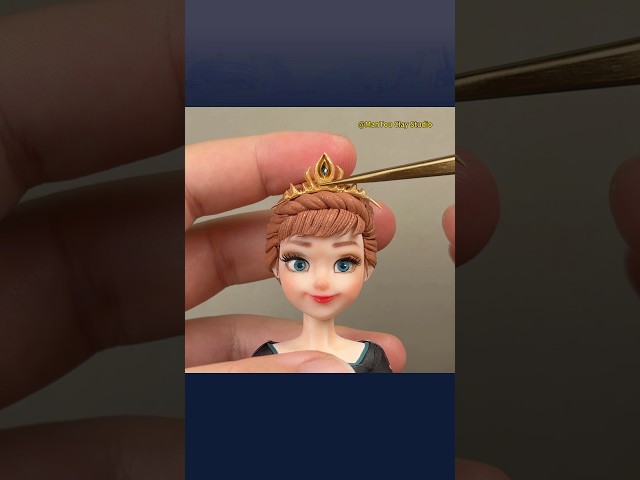 Making Anna from Clay! Is her dress BETTER than Elsa's?  #anna #frozen #disney #clayart #shorts