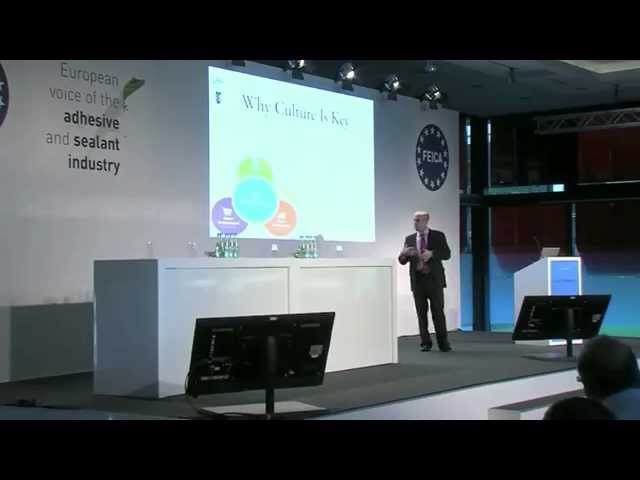 How to Create Competitive Advantage - Keynote Speaker Scott Steinberg
