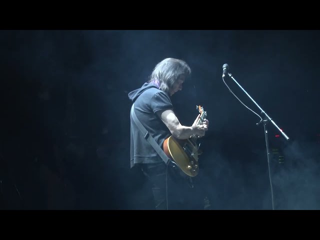 Steve Hackett & Genetics play Shadow Of The Hierophant