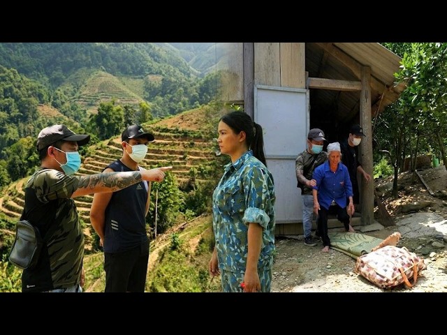 Elly Finds an Elderly Woman Thrown Out of Her Home—Her Story Breaks Elly's Heart.