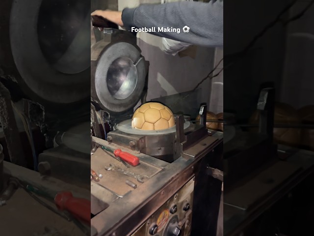 HandmadE FootbaLL Making process #yt #ytshorts #youtubeshorts #youtuber