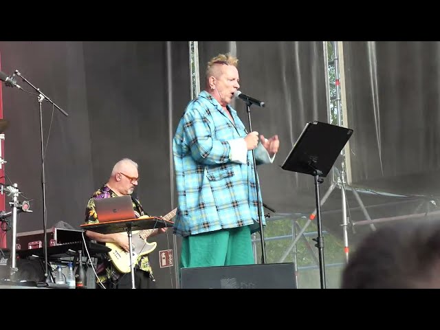 (13) PUBLIC IMAGE LIMITED - Azkena Rock Festival 2025 (Mendizabala / Vitoria - Gasteiz) 20/06/2026