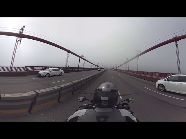 360° FAST MOTORCYCLE on GOLDEN GATE BRIDGE!