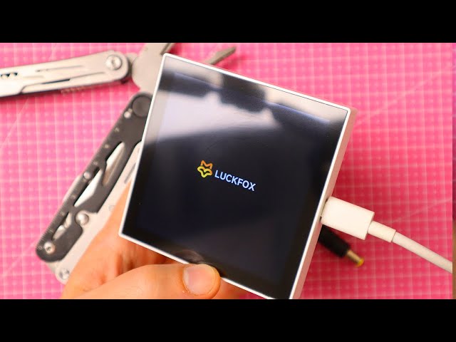 Running Linux..on a WALL?! Luckfox Pico 86 Panel review!