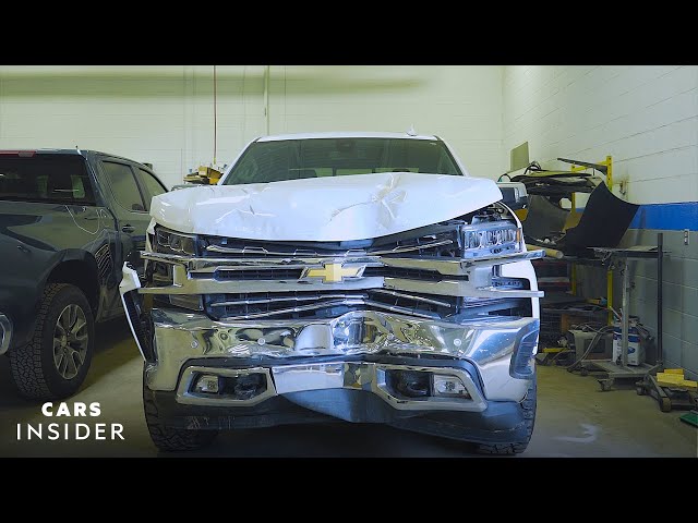 How Wrecked Cars Are Repaired | Cars Insider