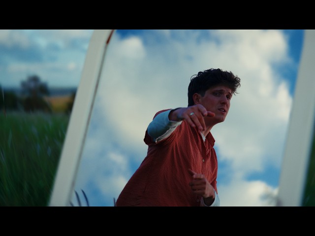 Boy In Space – Timepiece (Official Music Video)