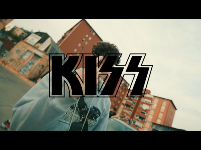 9K - KISS (Official Video)
