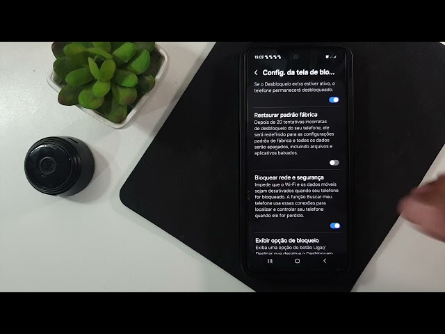 How to prevent Wi-Fi and mobile data from being turned off when your phone is locked on S