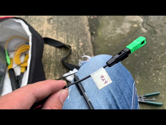 Fiber optic customer installation - FTTH fiber optic to the home