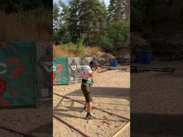 Super Fast Pump Action Shotgun Shooting (Remington 870)