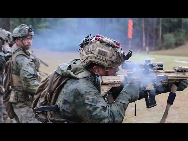 RANGE DAY with U.S. Marines at Camp Lejeune (FULL AUTO)