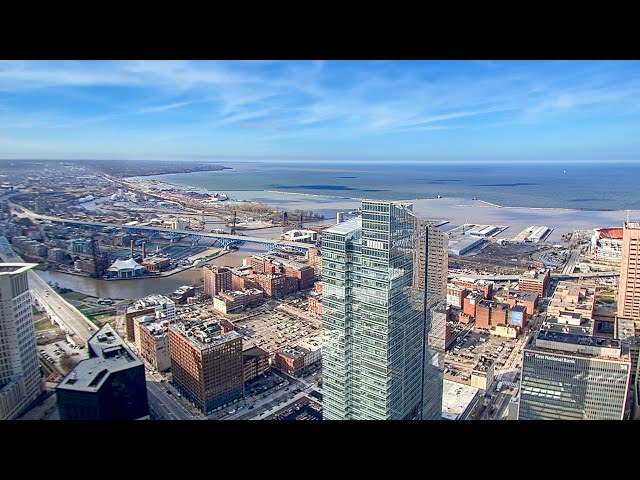 EarthCam Live:  Terminal Tower Cam (Cleveland, OH)