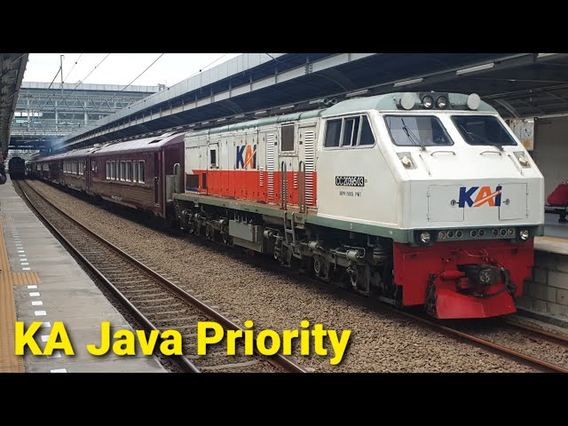 Hunting Liburan Nataru | Kereta Api Java Priority