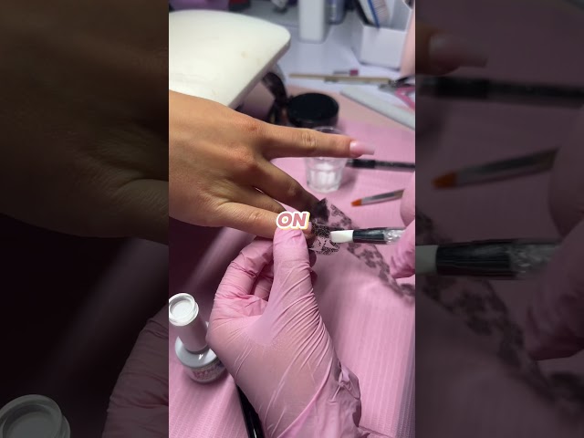 She almost ruined the Foil Nail Art ❤️