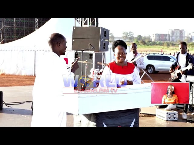WORSHIP MOMENT WITH EV. EZEKIEL & PST. SARAH