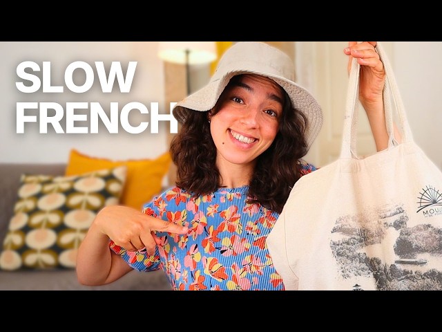 Easy French Comprehensible Input | What's in My Beach Bag? ☀️