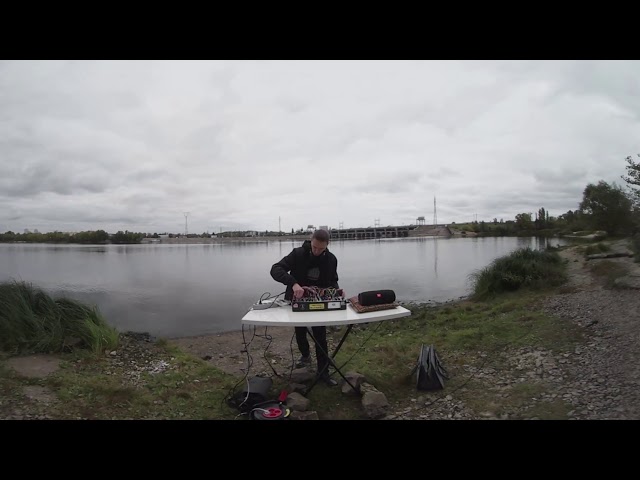 Electronica in the Wild: Vlad Suppish // Live improvisation at the Hydroelectric Power Station (360)