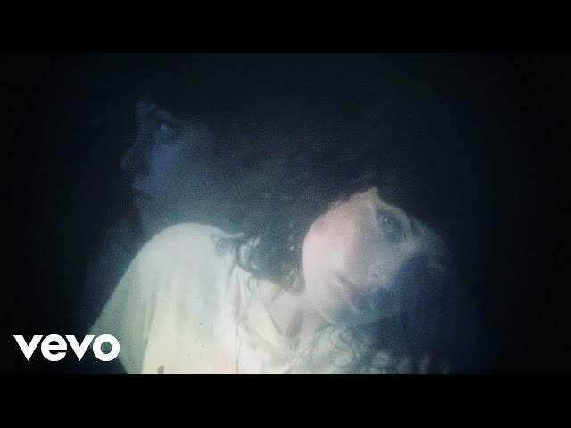 Violet Grohl - Applefish (Official Visualizer)