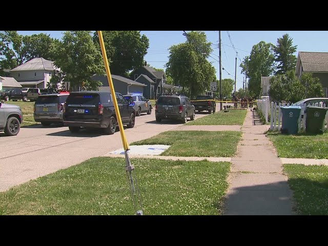 7 dead, including suspect, after deadly shooting spree in Muscatine, Iowa