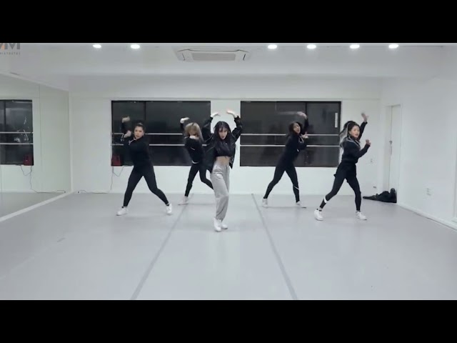 [CHUNG HA - Gotta Go] dance practice mirrored