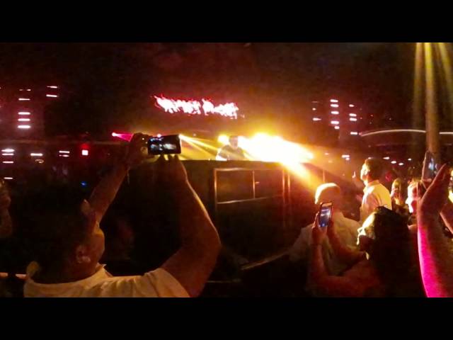 DJ Hodor (Kristian Cairn) SPINNING THE BEATS at SDCC 2016 | 360 Video