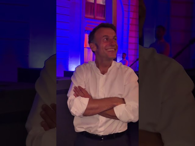 Remix de « For Sure » devant @EmmanuelMacron  pour la Fête de la musique @ L’Élysée 😂🇫🇷 #djbens