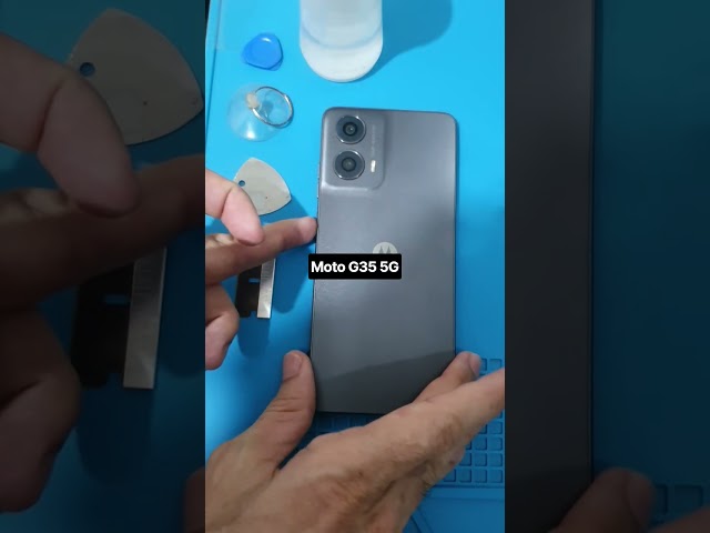 Moto G35 5G fell in WATER, screen went black, what now?