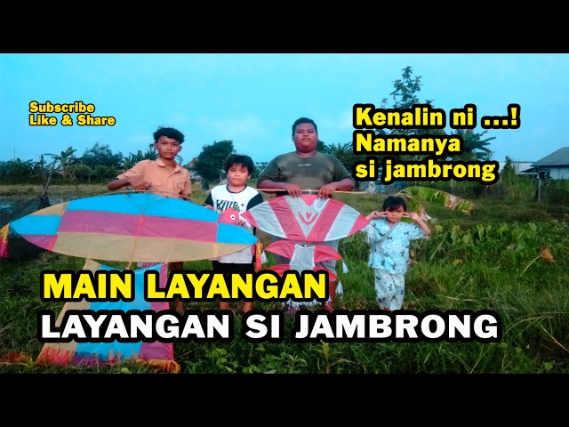 Meet this... His name is Jambrong! Flying a big kite in the rice fields is so much fun 🪁 #kites