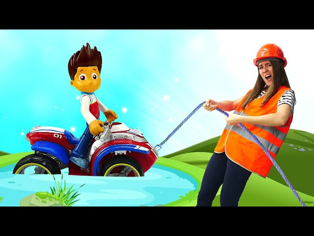 ¡Ryder se ha perdido en el bosque!Paw Patrol y Master PumPum.Vídeos para niños de la Patrulla Canina