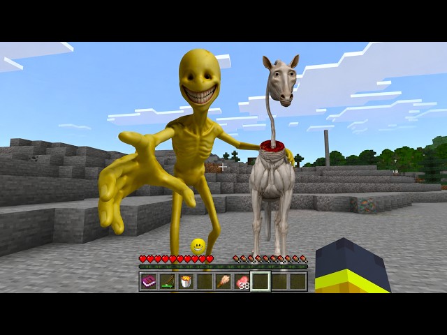 Verity Meets The Creepy Horse Addon in Minecraft PE