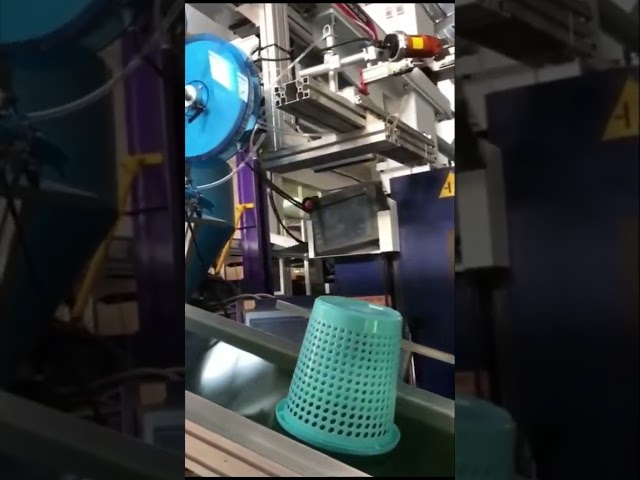 Automated plastic injection factory plant #shorts