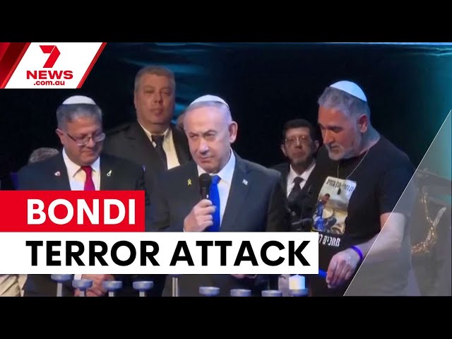 Terror attack rocks Bondi Hanukkah celebration | 7NEWS